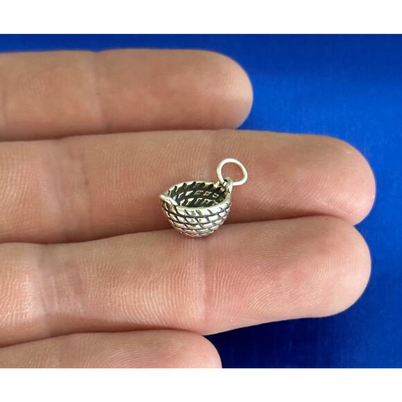 Sterling Silver Oxidized 3D Woven Basket Charm - Picture 1 of 5
